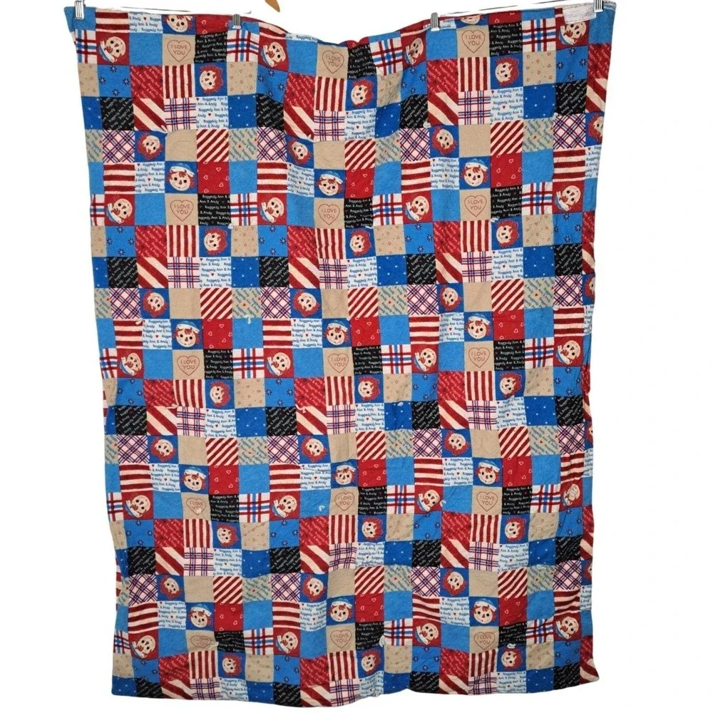 Raggedy Ann & Andy Quilt 40x60
